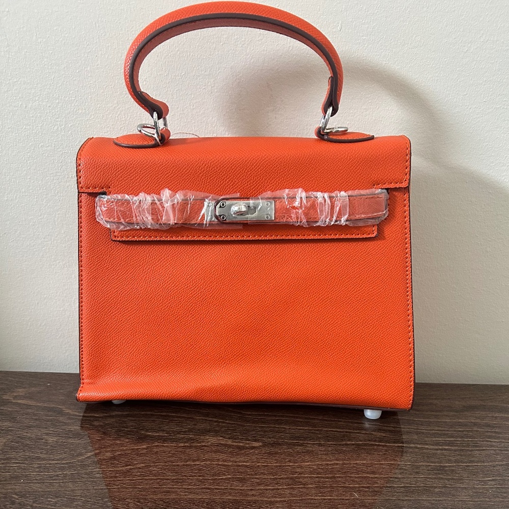 Little satchel orange bag